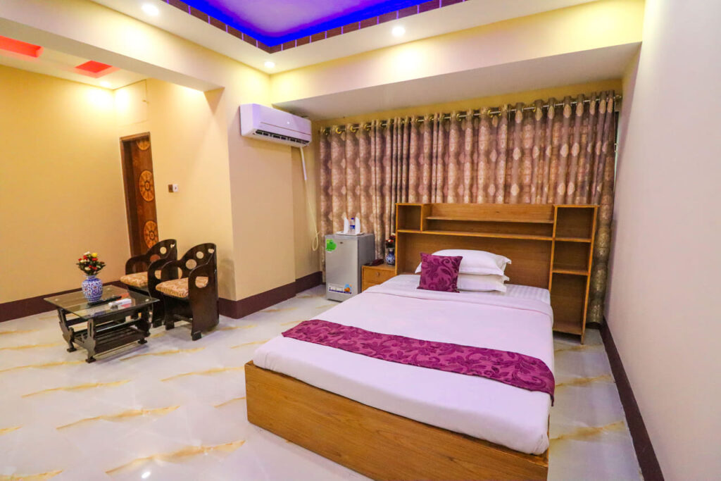 Super Deluxe VIP Room